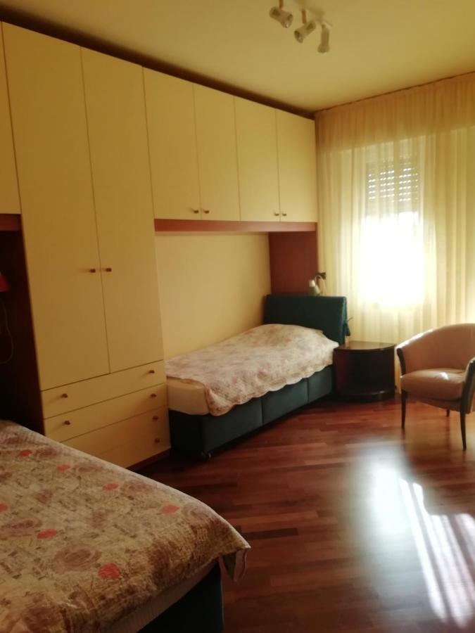 Lovelywillyhome Desenzano del Garda Exteriör bild
